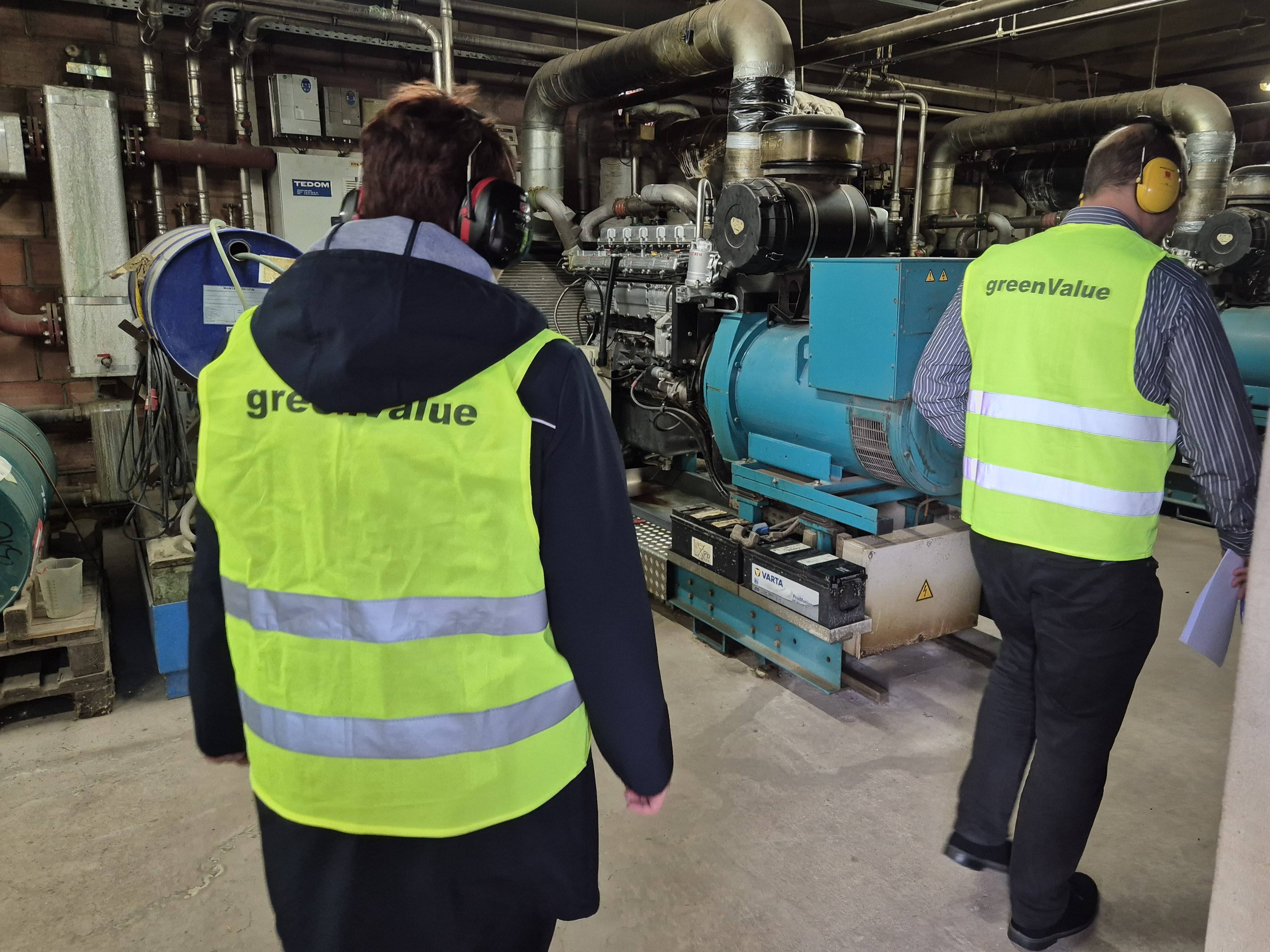 greenvalue Team im Maschinenraum mit BHWKs